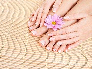 Mini-Mani-Pedi-370×280 Mini-Mani-Pedi-370x280